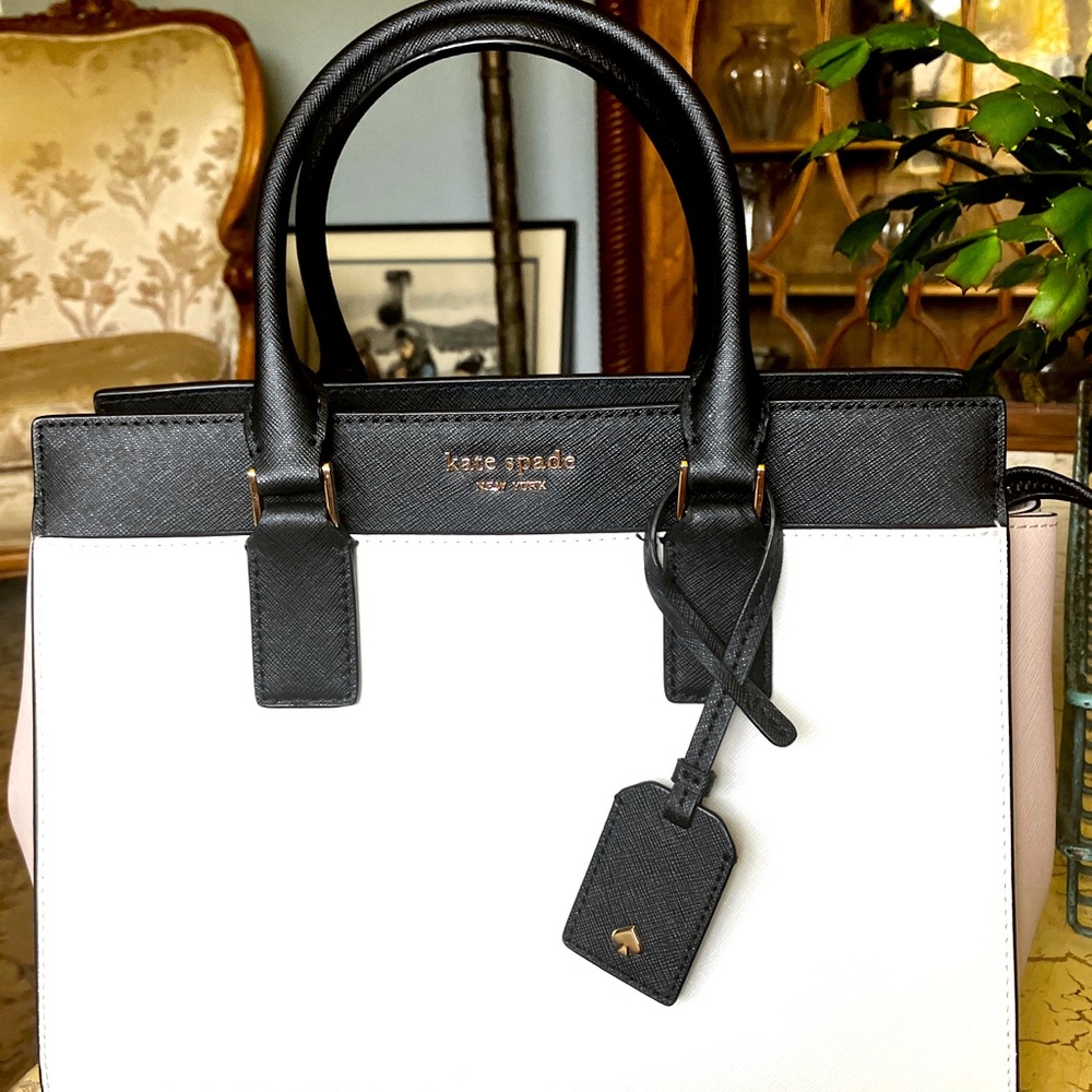 Kate Spade - Black & White with pale lavender/pink accent. NWOT